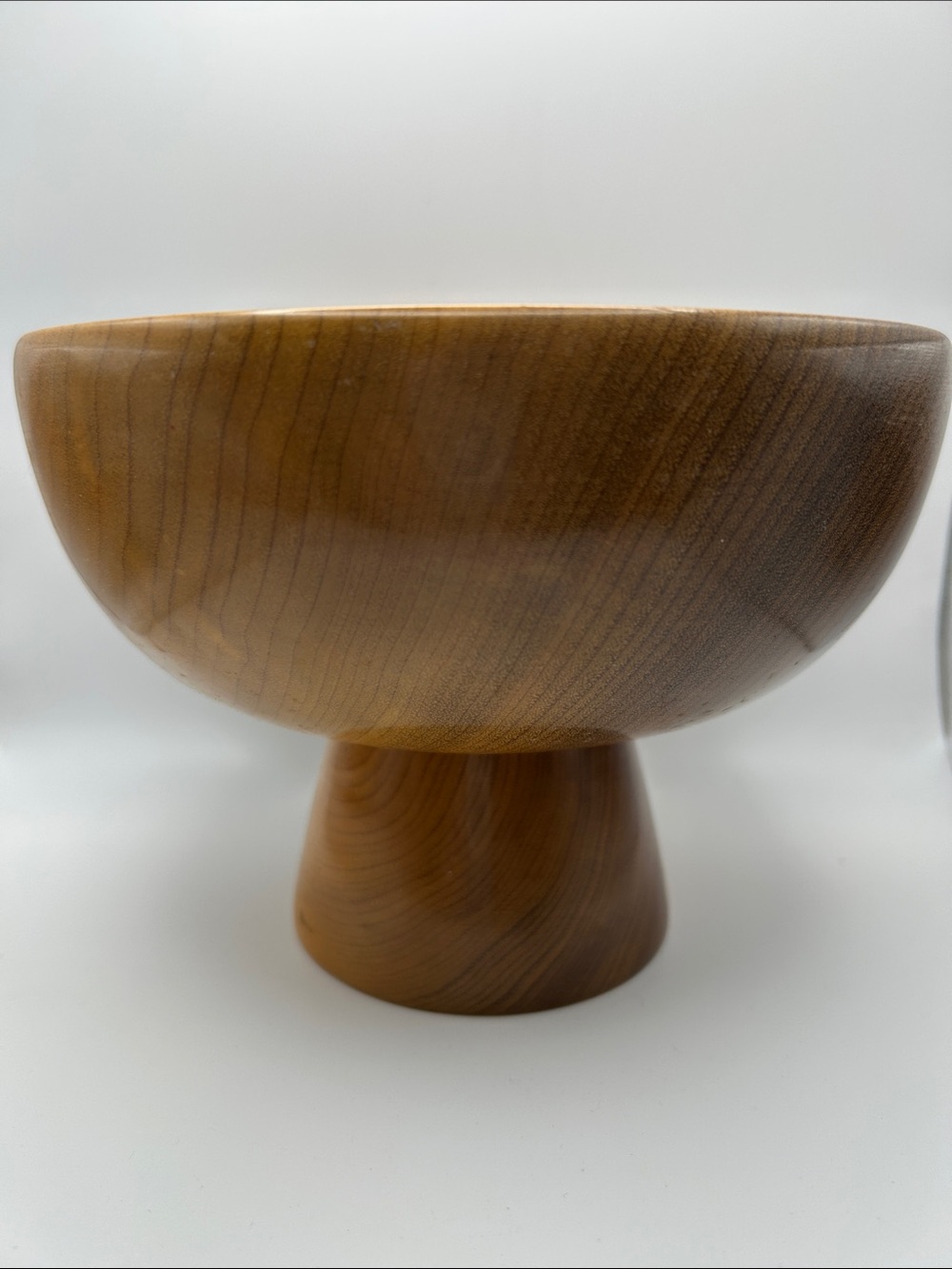 Beautiful Vintage Myrtle wood pedestal bowl. 7”wide x 5”high